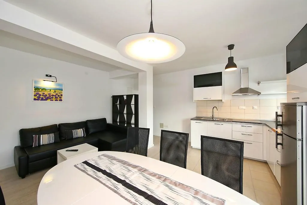 Apartments Matkovic Sveti Filip i Jakov 0*,  Croatia