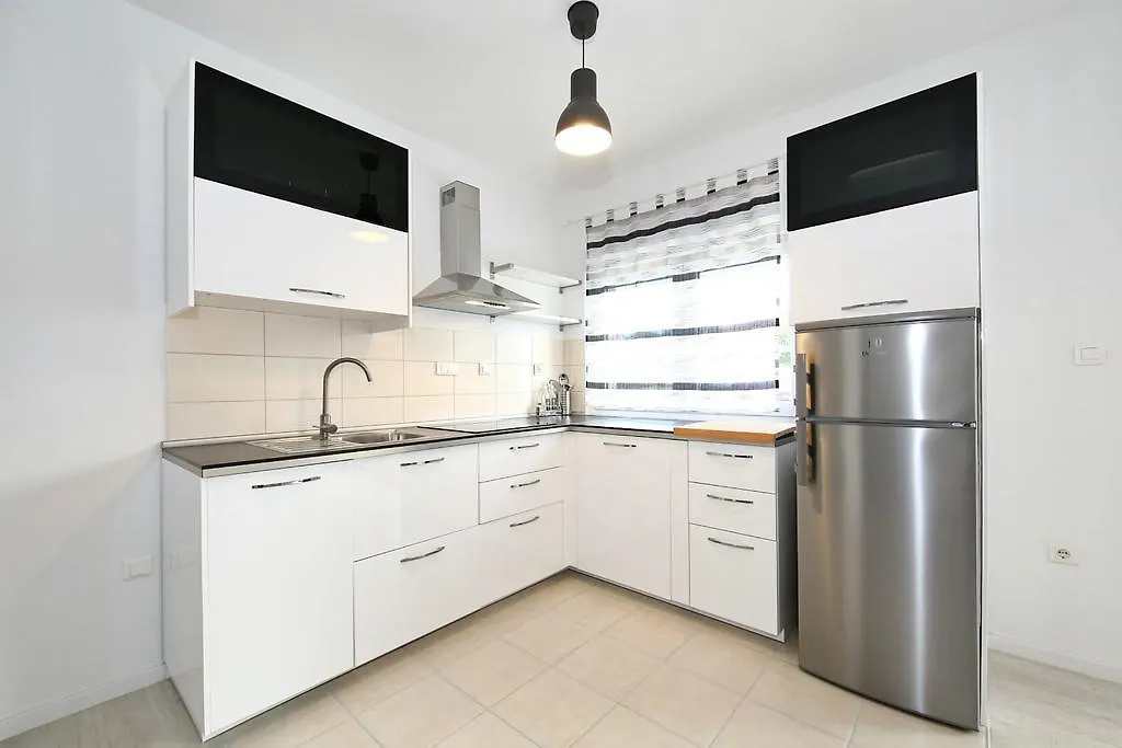 Apartments Matkovic Sveti Filip i Jakov 0*,