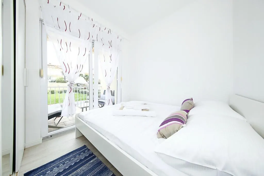 Apartments Matkovic Sveti Filip i Jakov Croatia