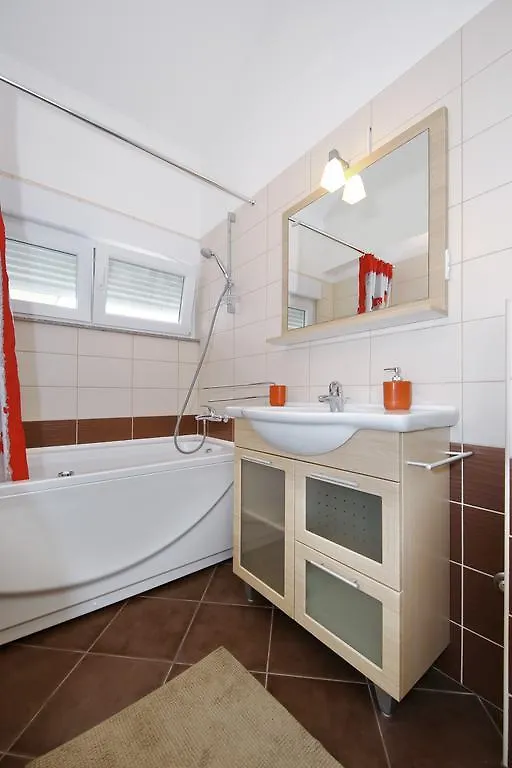 Apartments Matkovic Sveti Filip i Jakov 0*,  Croatia