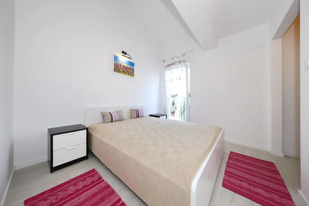 Apartments Matkovic Sveti Filip i Jakov 0*,  Croatia