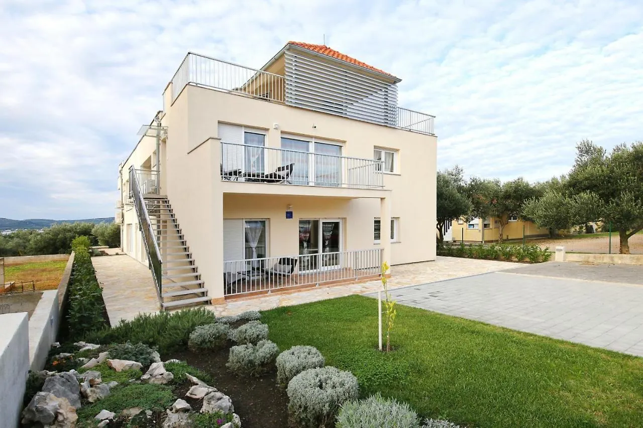 Apartments Matkovic Sveti Filip i Jakov 0*,  Croatia